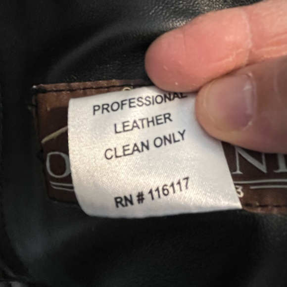 COPY - Men’s size 44 Overland Sheepskin Coat - Picture 6 of 13